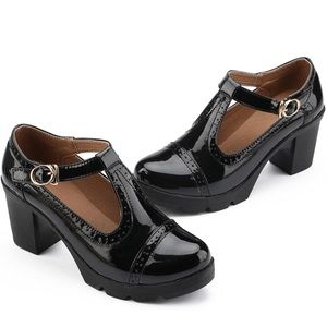 DADAWEN Women's Classic T-Strap Platform Dress Shoes